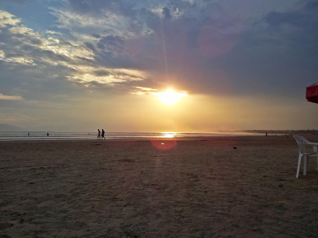 Pousada Raios De Sol Indaia Bertioga Kültér fotó